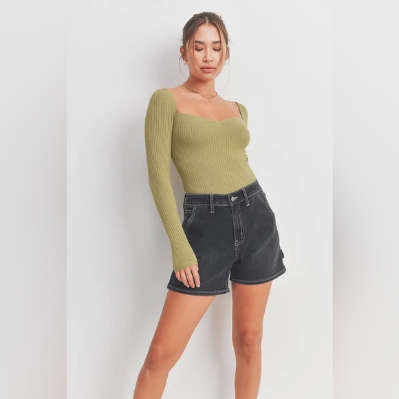 High Rise Utility Shorts - Washed Black - Picture 2 of 11